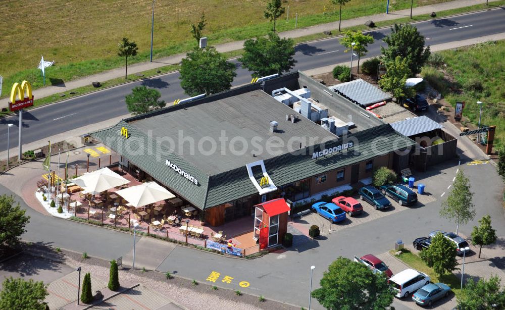 Aerial photograph Gotha - Look at the McDonald's restaurant on the outskirts of Gotha at the Dr. Troch Street