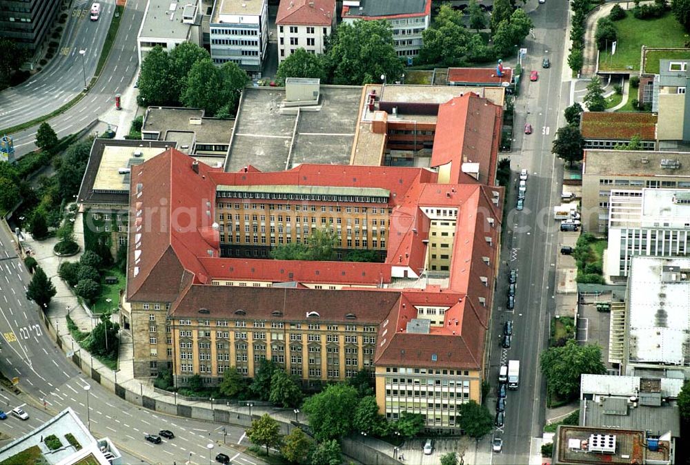 Stuttgart / Baden - Württemberg from the bird's eye view: Blick auf das schräg gegenüberligende Nachtbar der Landesbank und dem Hauptbahnhof.