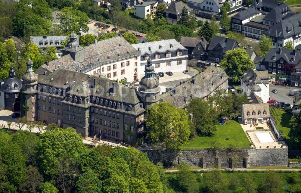 Aerial image Bad Berleburg - The Palace Berleburg in Bad Berleburg in the county district Siegen-Wittgenstein in the state of North Rhine-Westphali. View of the castle Berleburg and the orangery. The castle is now owned by the family Sayn-Wittgenstein-Berleburg and is used as a museum