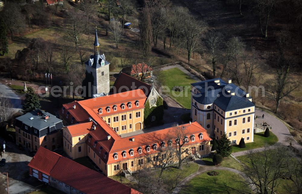 Aerial photograph Ettersburg - The castle Ettersburg is located on the Ettersberg, an elongated ridge. Since 1998 it belongs as a part of the ensemble Classical Weimar to the UNESCO World Heritage Sites. Duke Wilhelm Ernst of Saxe-Weimar built the castle between 1706 until 1712. The Cultural Office LaRete operates a project office in the castle, which can also be booked as a venue