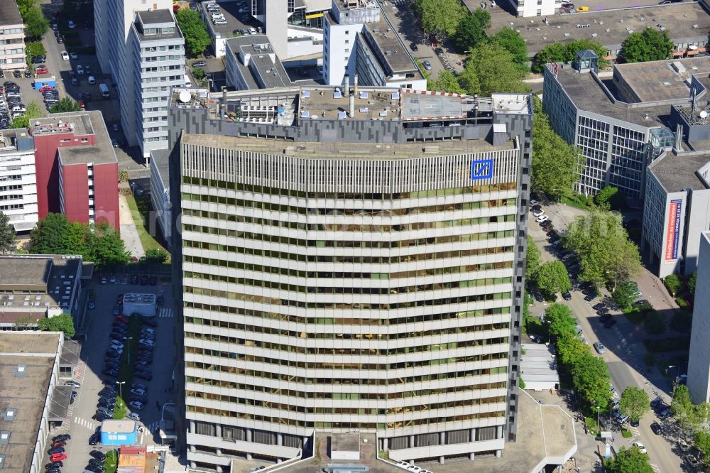 Aerial image Eschborn - View at the Technical Centre of Deutsche bank with the lounge in commercial area Süd in Eschborn