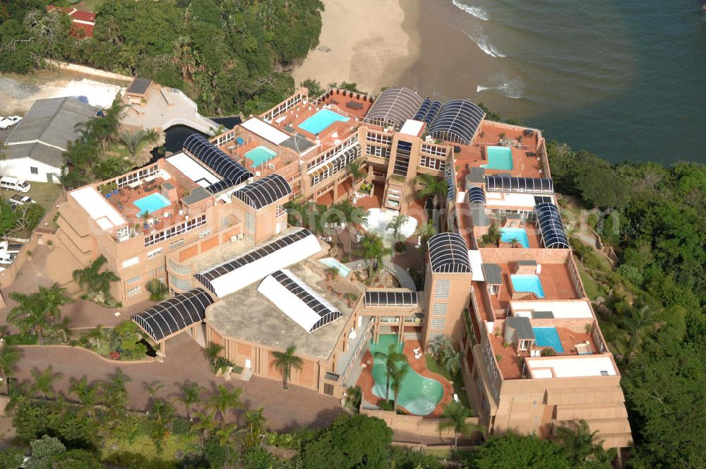 UVONGO from above - The Uvongo Falls Penthouse in Uvongo, South Africa. Uvongo is a seaside resort south of Port Shepstone with a lot of hotels and holiday homes. It is the largest residental area on the South Coast of Africa