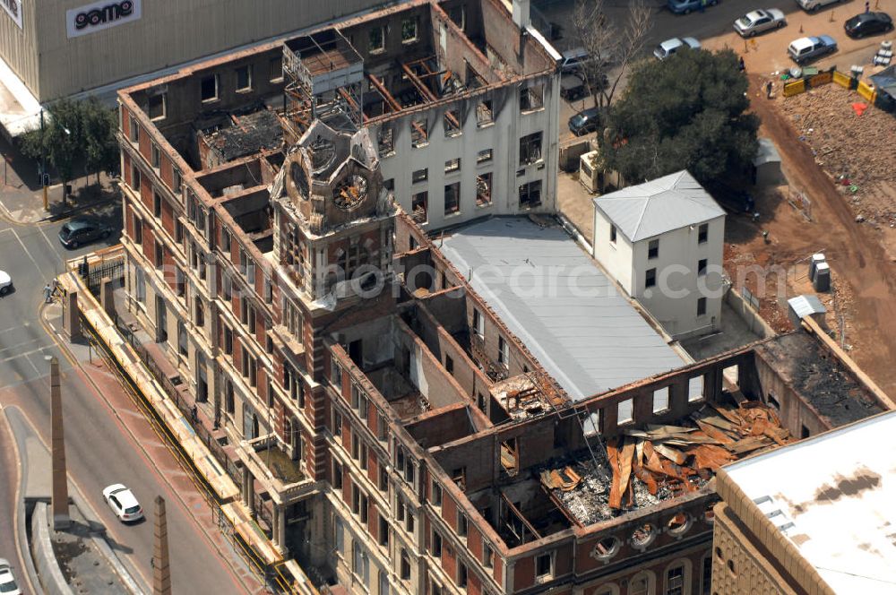 JOHANNESBURG from the bird's eye view: The abandoned building of the Rissik Street Post Office in downtown Johannesburg has been empty since 1996 when the post office has moved out. Since then, it was damaged mostly by vandalism. The city strives for a reconstruction