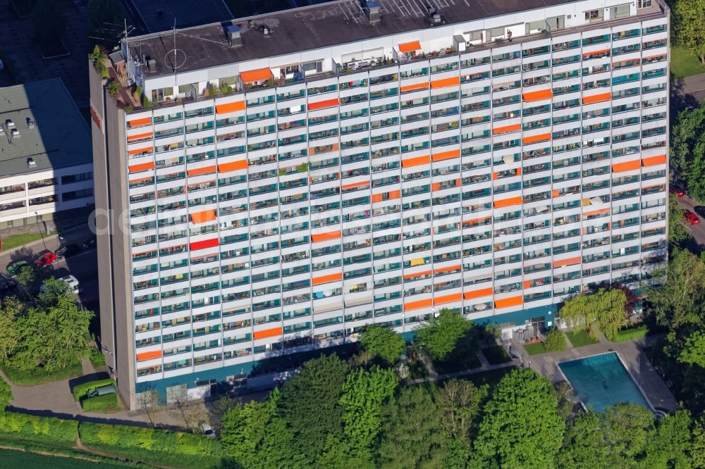 Aerial photograph München - High-rise building DEBA Hochhaus in the residential area Solln in Munich in the state Bavaria, Germany