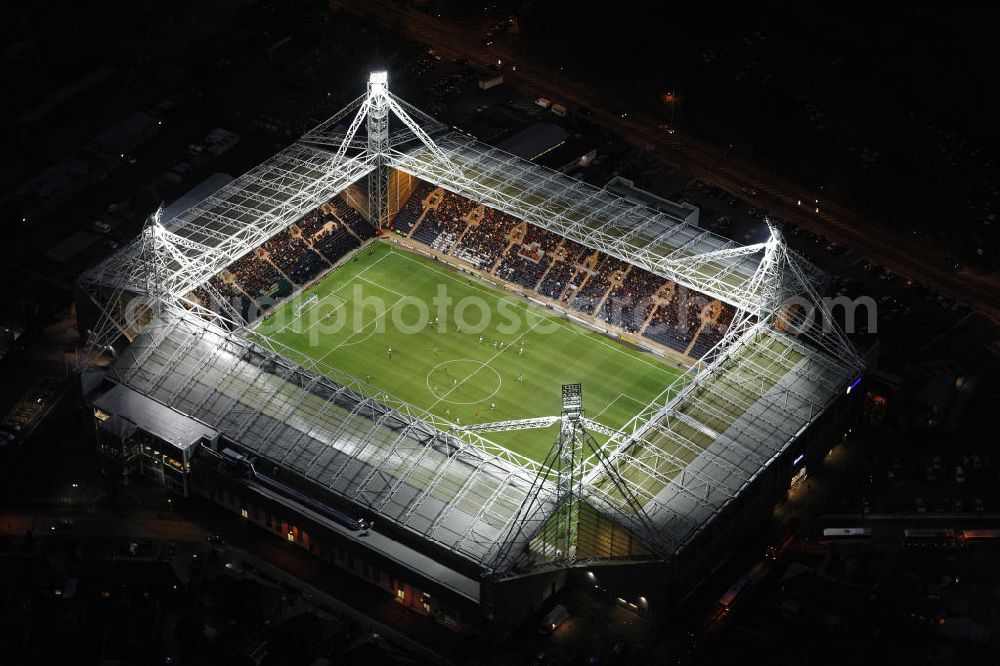 Preston from the bird's eye view: Nachtluftbild vom Deepdale Stadion in Preston. Das Stadion ist das Heimatstadion vom FC Preston North End und außerdem die Heimat des Englischen Fußballmuseums. Night aerial view of the Deepdale stadium in Preston. The stadium is the home ground of FC Preston North End and also the home of English football museum.