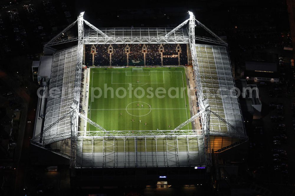 Aerial image Preston - Nachtluftbild vom Deepdale Stadion in Preston. Das Stadion ist das Heimatstadion vom FC Preston North End und außerdem die Heimat des Englischen Fußballmuseums. Night aerial view of the Deepdale stadium in Preston. The stadium is the home ground of FC Preston North End and also the home of English football museum.