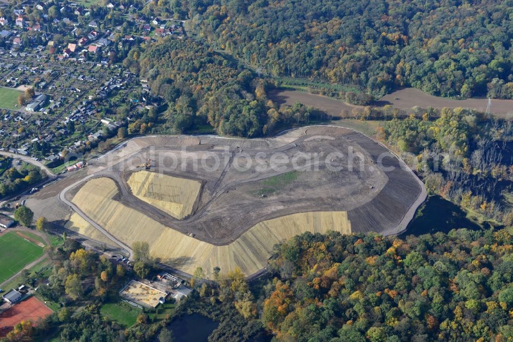 Leipzig OT Böhlitz-Ehrenberg from above - View of a dump in the district of Boehlitz-Ehrenberg in Leipzig in the state of Saxony