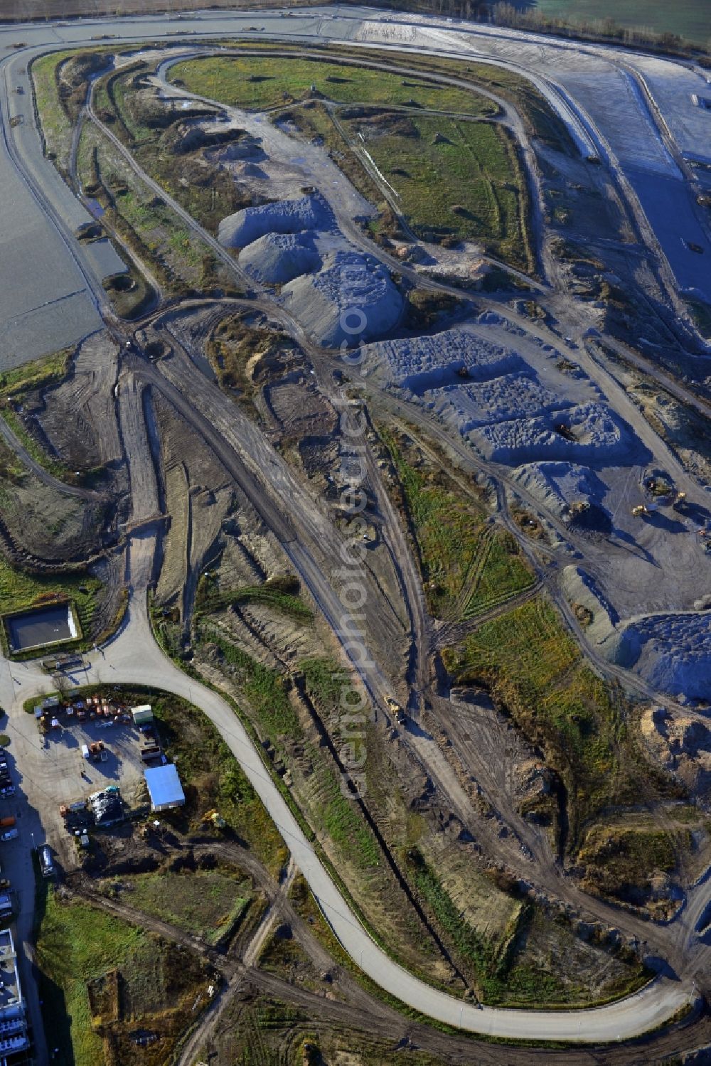 Aerial image Panketal OT Schwanebeck - Restoration and filling works on the BSR - waste landfill Schwanebeck in Panketal in Brandenburg