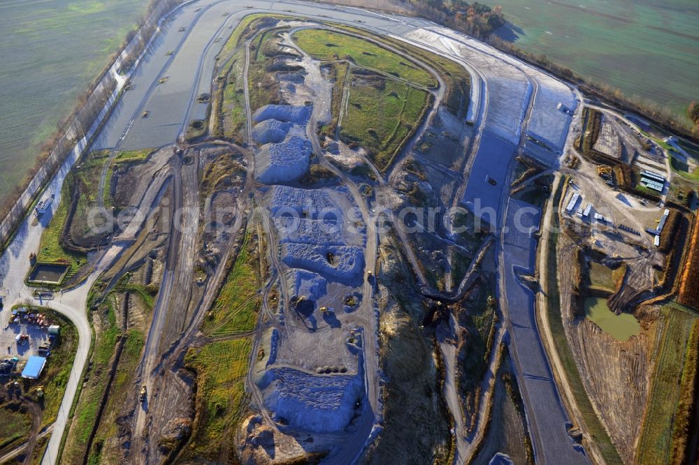 Panketal OT Schwanebeck from above - Restoration and filling works on the BSR - waste landfill Schwanebeck in Panketal in Brandenburg