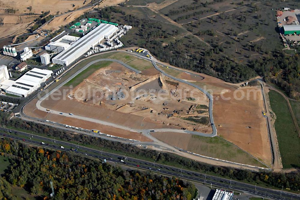 Aerial image Dresden - 25.10.2006 Dresden (Sachsen) Blick auf die Deponieanlagen der Stadtbetriebe Dresden an der Radeburger Straße in 01129 Dresden. Ein Projekt der Amand GmbH & Co.KG