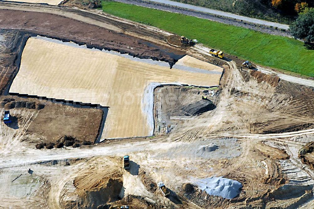 Aerial image Dresden - 25.10.2006 Dresden (Sachsen) Blick auf die Deponieanlagen der Stadtbetriebe Dresden an der Radeburger Straße in 01129 Dresden. Ein Projekt der Amand GmbH & Co.KG