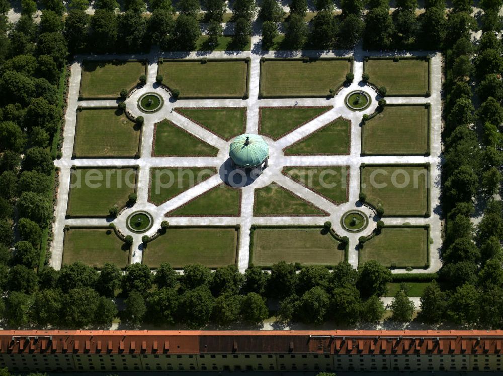 Aerial image München - The courtyard garden is a baroque park in the heart of Munich. It was built between 1613 and 1617 by Elector Maximilian I.of Bavaria as a Renaissance garden in Italian style