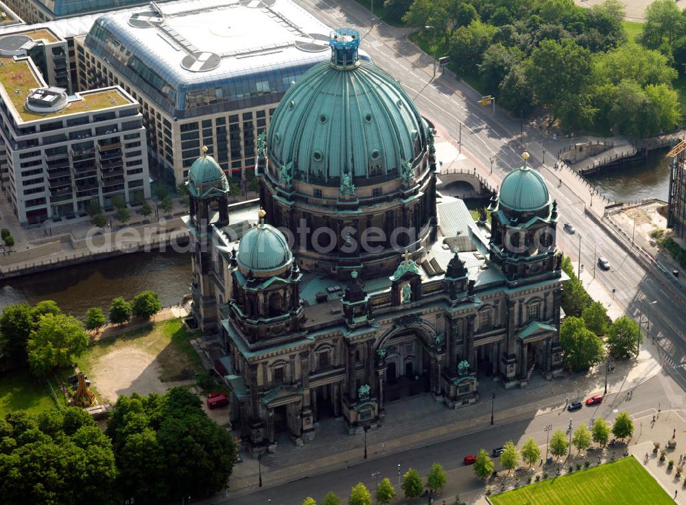 Aerial image Berlin - The Cathedral of Berlin is the largest church in the city, and it serves as a vital center for the Protestant church of Germany