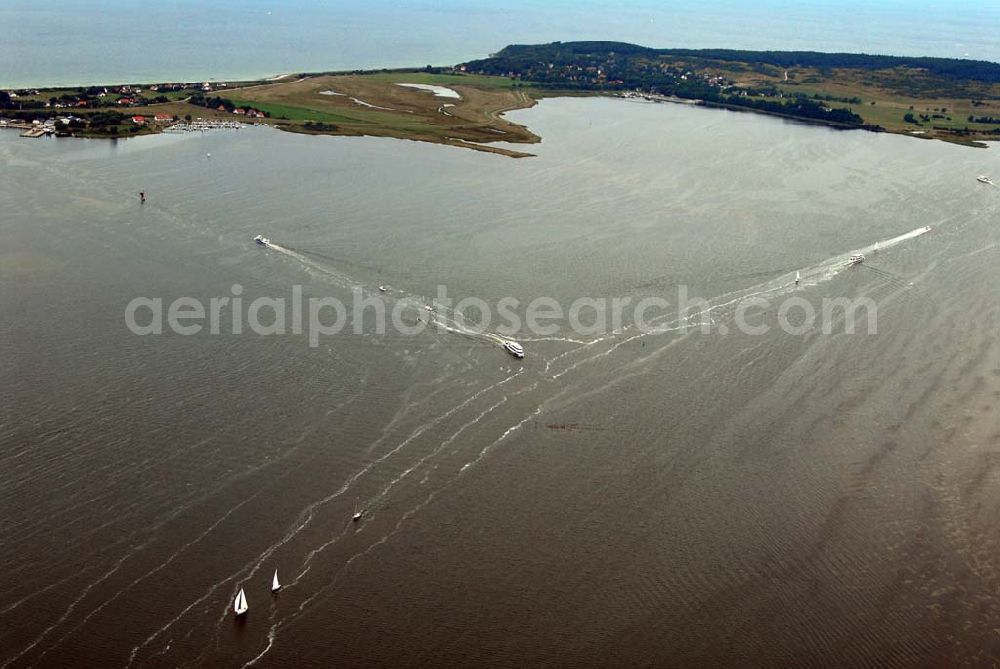 Aerial image Hiddensee (Rügen) - Der Bodden vor Hiddensee und die Orte Vitte (links) und Kloster auf Hiddensee.