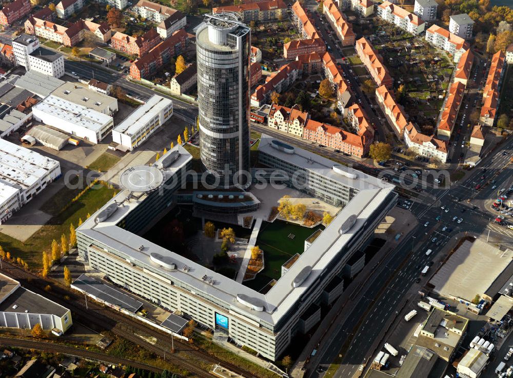 Aerial photograph Nürnberg - View of the business tower of the Nuremberg Insurance Group in Nuremberg in the 100th Ostend street. The complex consists of a seven-storey block development in the form of a quadrangle, on the corner of an office tower adjoins a cylindrical with 34 floors which is the second tallest office building in Bavaria