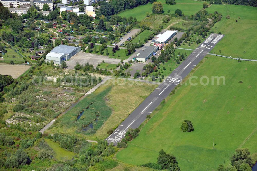 Frankfurt from the bird's eye view: View of the former airfield in the district of Frankfurt Bonames. On the grounds of the former U.S. military airfield, the landscape architects Mark Gnüchtel and Roland Nagies created a nature and recreation area, which is part of the green belt of Frankfurt