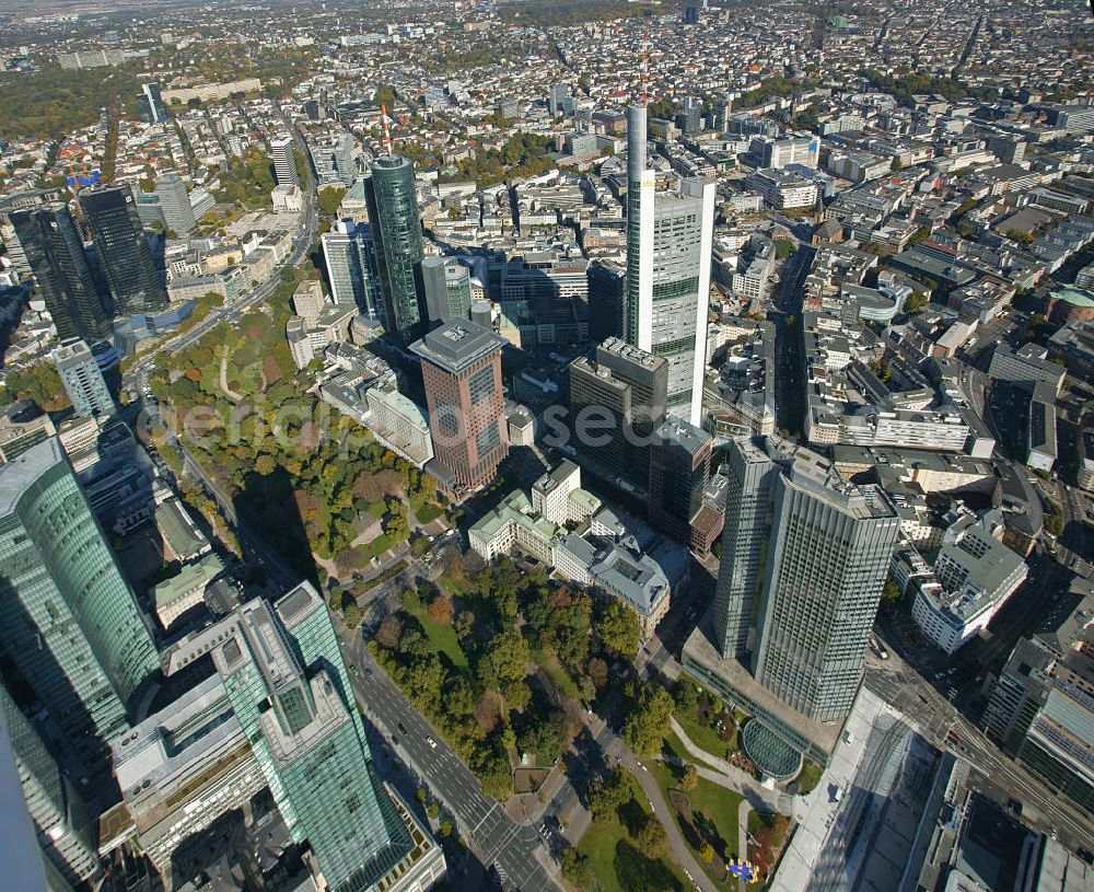 Aerial image Frankfurt am Main - Der Eurotower in der Kaiserstraße in Frankfurt am Main. Der Turm ist der Sitz der Euröpaischen Zentralbank EZB und wurde von Richard Heil und Johannes Krahn entworfen. The Eurotower at the Kaiserstrasse in Frankfurt on the Main is the domicile of the European Central Bank ECB.