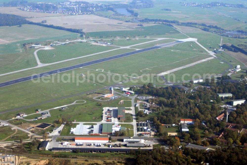 Neubrandenburg from the bird's eye view: Blick auf den Flughafen Neubrandenburg-Trollenhagen. Kontakt: Flughafen Neubrandenburg - Trollenhagen GmbH, Flughafenstr. 10, 17039 Trollenhagen; Tel.: (0395) 45 54 0 Fax: (0395) 45 54-200