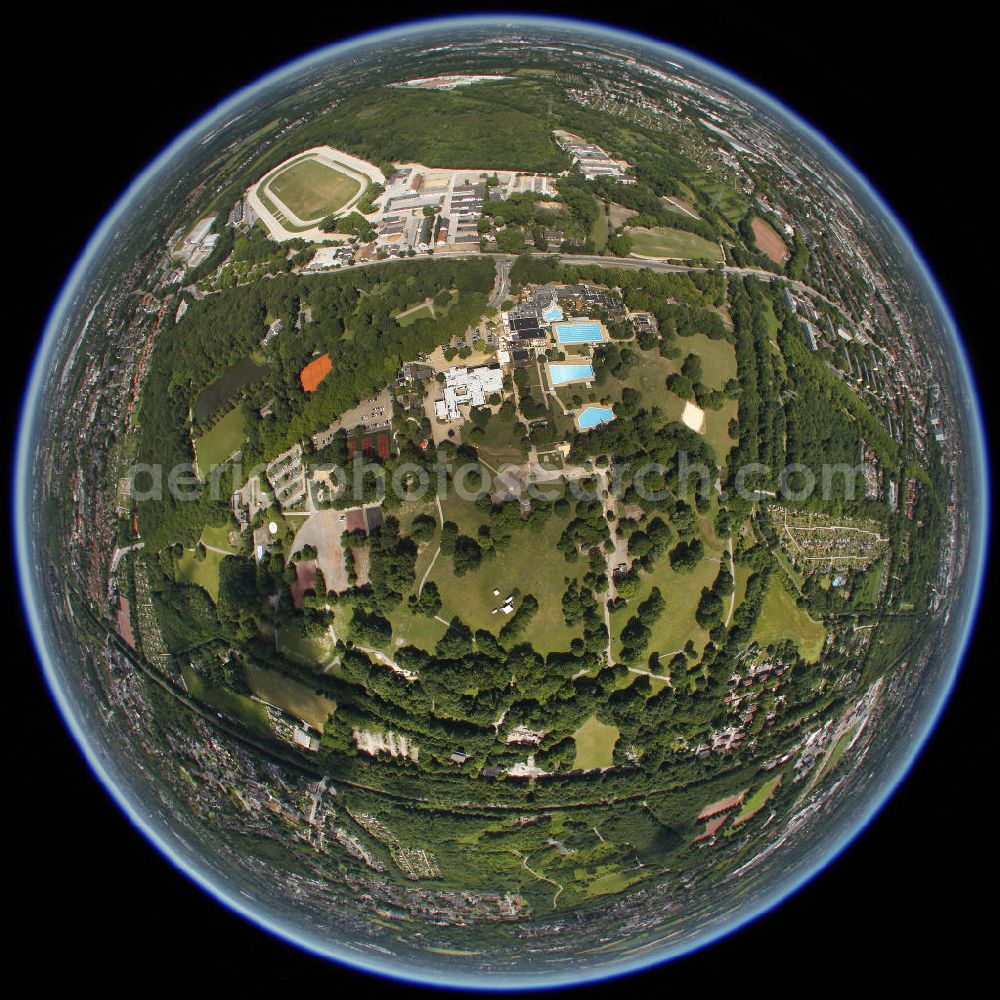 Gelsenkirchen from above - Fisheye Blick auf den Gesundheitspark im Revierpark Gelsenkirchen mit dem Freibad Nienhausen und der Pferderennbahn GelsenTrappark. Fish-eye picture of the Health Park in Gelsenkirchen with the open air bath Nienhausen and the racecourse GelsenTrappark.