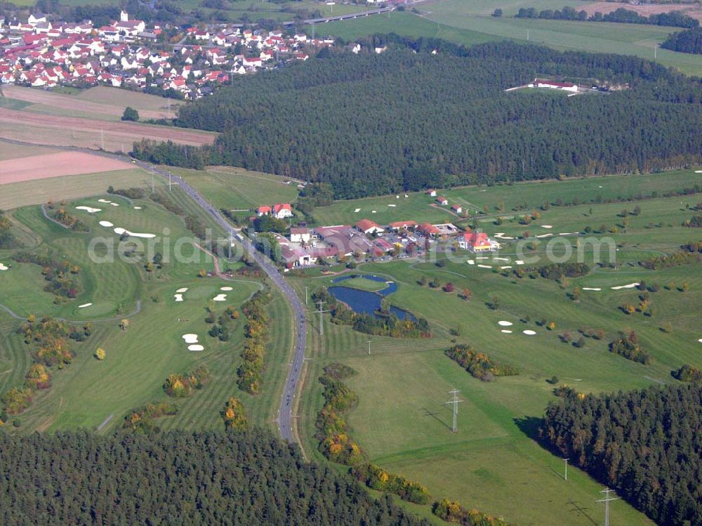 Luhe-Wildenau / Bayern from above - Der Golfplatz Schwanhof e.V. liegt eingebettet in ein sanft geschwungenes, herrliches, naturbelassenes Erholungsgebiet. Golfplatz Schwanhof, Klaus-Conrad-Allee 1, 92706 Luhe-Wildenau,Tel: 09607 / 92 02-0, Fax 09607 / 92 02-48