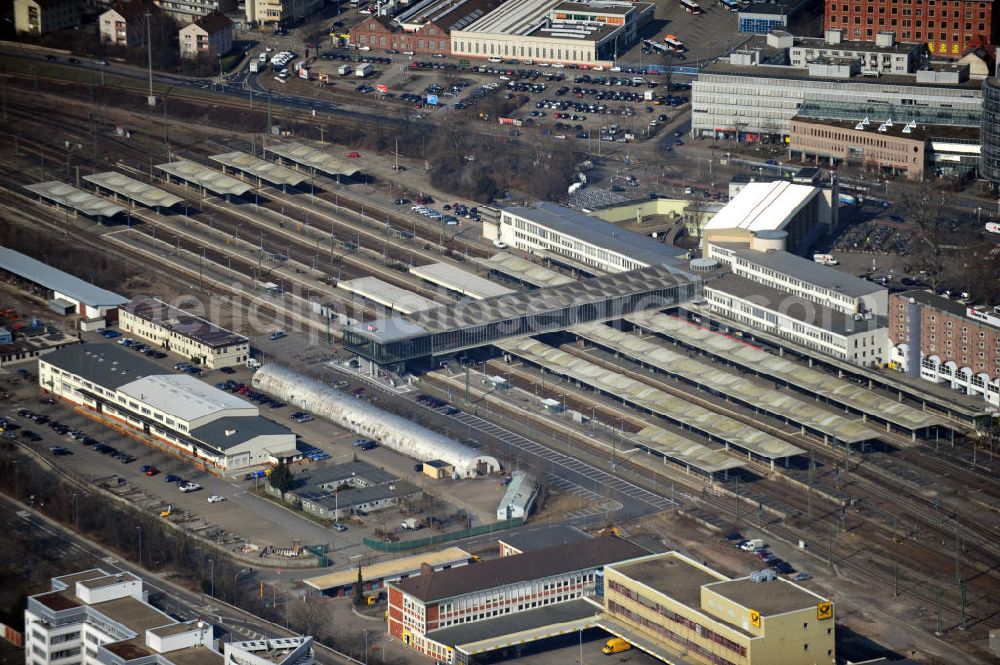 Heidelberg from the bird's eye view: The Heidelberg Central Station is one of the biggest passenger stations in Baden-Wuerttemberg. In the early 20th Century the decision to relocate the station to the west were taken. Inaugurated in 1955, the station is since 1972 a historical monument