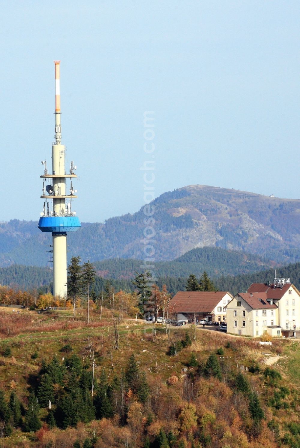 Aerial photograph Badenweiler - The mountain Hochblauen (also called Blauen) in the Black Forest near Badenweiler in the state of Baden-Wuerttemberg. Mountain hotel and television tower on top of the mountain dominate the landscape in the southern part of the Black Forest