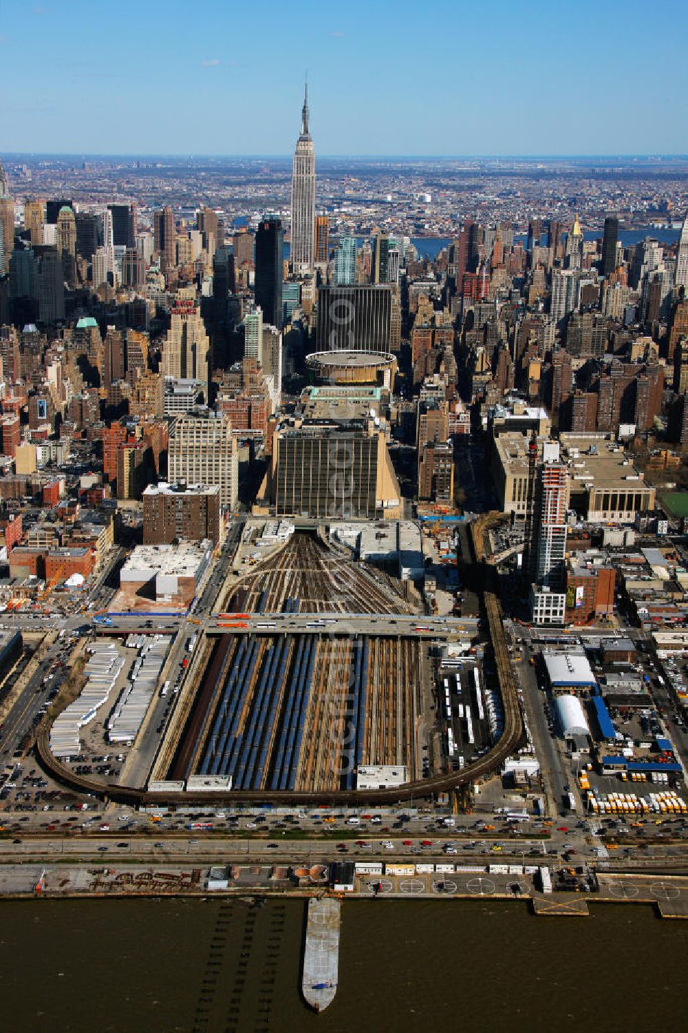 New York from the bird's eye view: View of the LIRR West Side yard for trains. The plant is operated by the Metropolitan Transportation Authority. The court opened in 1987 and is also used as a siding