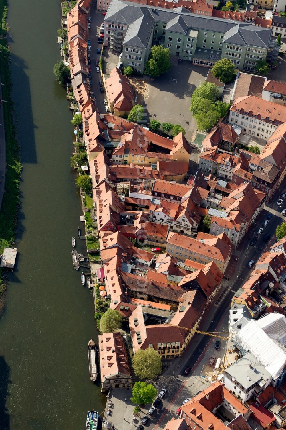 Bamberg from the bird's eye view: View at the Main in the city of in Bamberg in the federal state of Bavaria