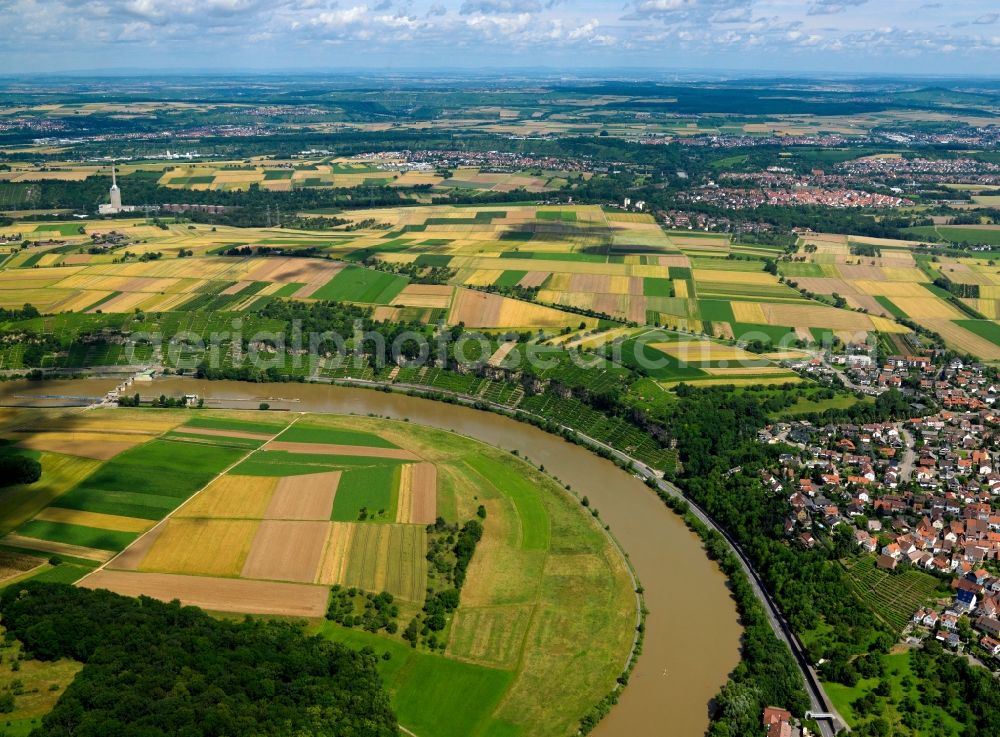 Aerial image Ludwigsburg - The river Neckar in the Poppenweiler part of Ludwigsburg in the state of Baden-Württemberg. It is the Eastern most part of the town on the right side of the river. On its riverbank there are several vineyards. It is surrounded by other villages and agricultural fields