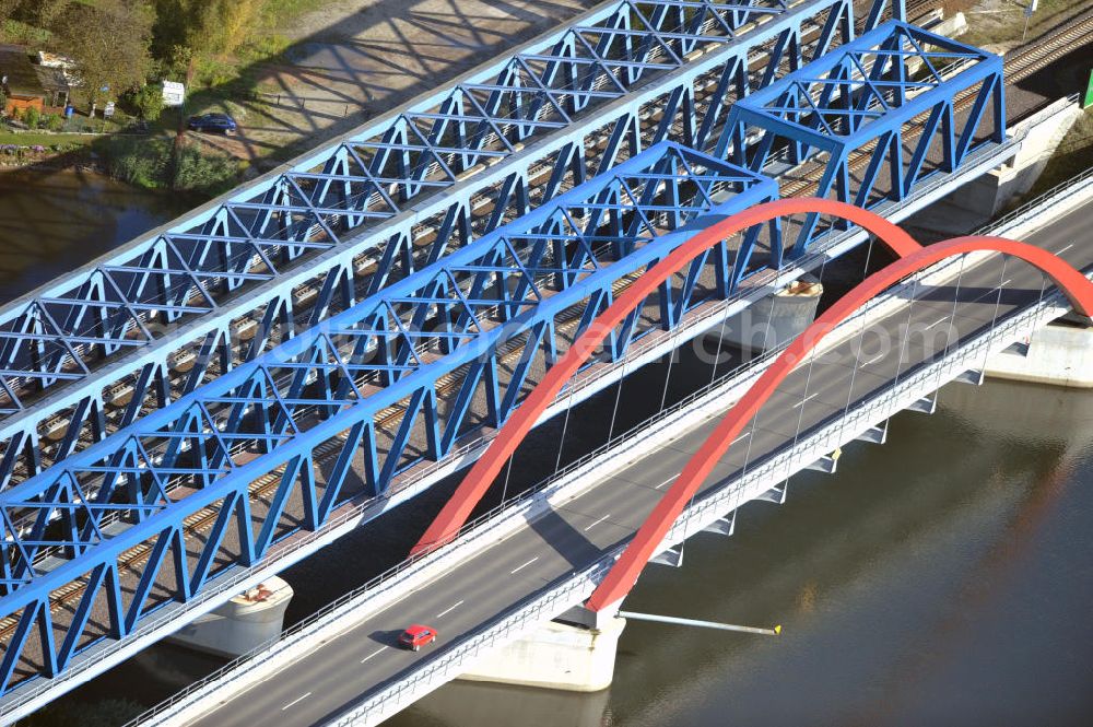 Rathenow from the bird's eye view: View of the new construction of the street and railroad overpass Havel Bridge Rathenow