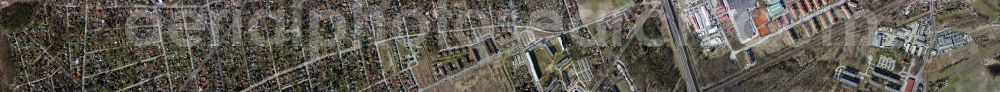 Aerial image Bernau - Sekrechtluftbild über den Ortsteil Schönow und dem Stadtteil Friedenstal von Bernau mit der Autobahn A 11 und dem stillgelegten Backwerk von Wendeln.// Vertical aerial photo of the local district Schönow and the city district Friedenstal of Bernau with the motor way A 11 and the closed bakery of Wendeln.