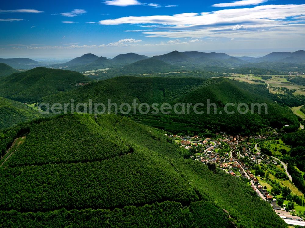 Aerial photograph Hauenstein - The Palatinate Forest near Hauenstein in the state of Rhineland-Palatinate. It is the largest forest in Germany and one of the largest in Europe. Originally used for energy and wood, it is today marked as a recreational area as well as and important ecological area in Germany and designated a nature park