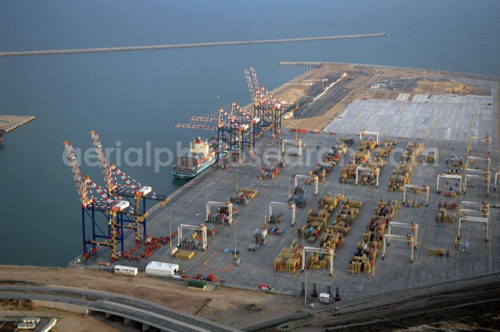 Port Elizabeth from the bird's eye view: View of the Harbour Elizabeth. Port Elizabeth is one of the largest cities in South Africa, situated in the Eastern Cape Province