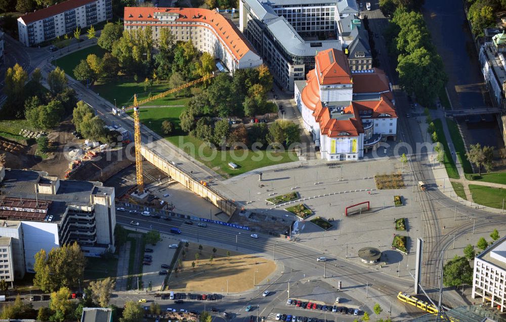 Dresden from the bird's eye view: Der Postplatz ist ein zentraler Platz in Dresden und wichtiger Verkehrsknotenpunkt, vor allem für den öffentlichen Personennahverkehr. Er befindet sich in der Altstadt. Am Rand ist das Staatsschauspiel Dresden.// The post square is a central place in Dresden. It is located in the historic centre. The Dresden State Theatre is located nearby.