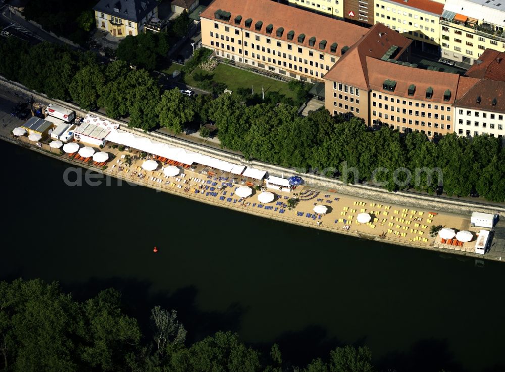 Würzburg from above - The city beach in Würzburg in the state of Bavaria. The beach is located on the Ludwigs Quay, close to Ludwigs Bridge on the shores of the river main. It consists of a sand beach, bars and restaurants in close vicinity of residential buildings. It is open between April and September