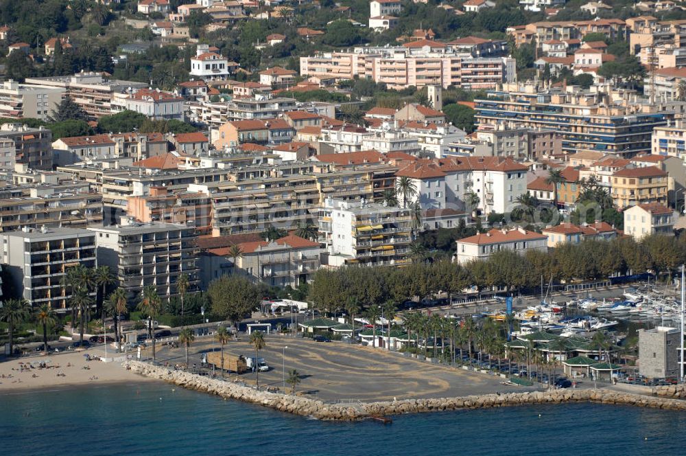 Aerial image Vallauris - Blick auf den Hafen im Stadtteil Golfe-Juan in Vallauris. Vallauris ist eine Gemeinde im Département Alpes-Maritimes in der Region Provence-Alpes-Cote d' Azur im Südosten Frankreichs gelegen. Golfe-Juan als Teil der Gemeinde Vallauris ist an der Cote d' Azur gelegen.