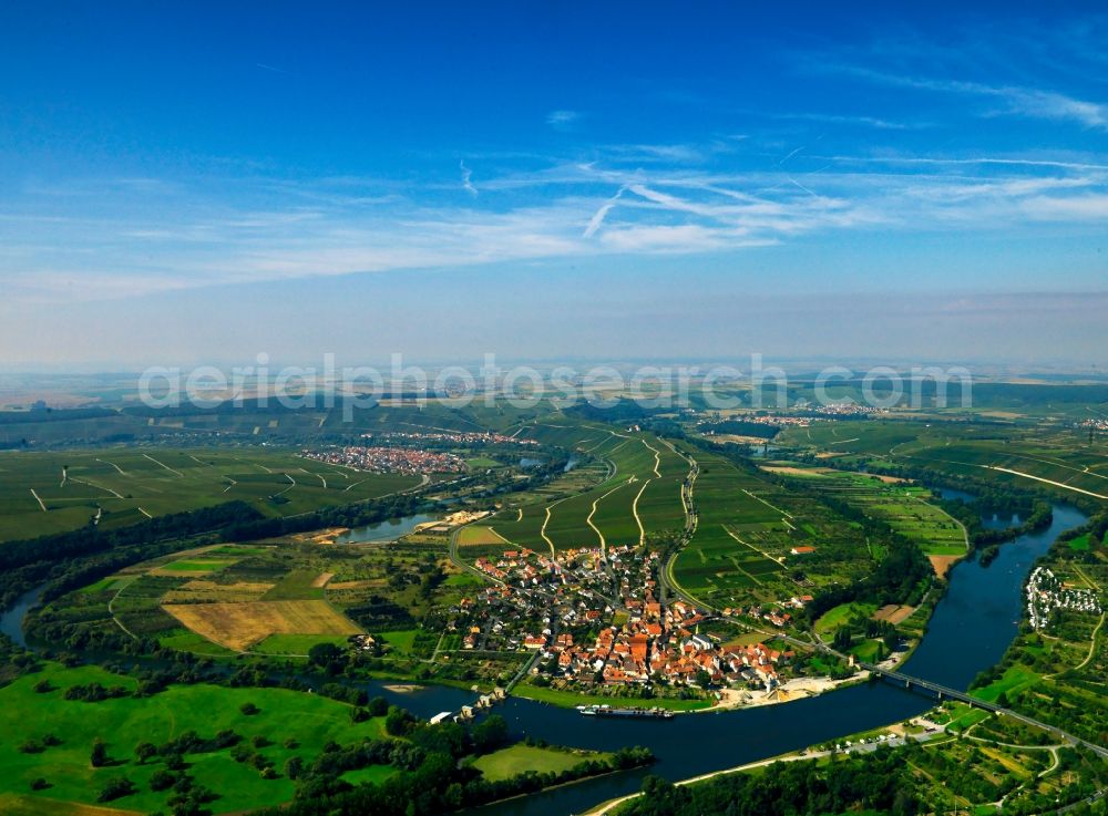 Volkach from above - The horseshoe bend and the run of the river Main in the Astheim part of Volkach in the state of Bavaria. The river runs through the landscape and forms the Southern Main bend. The run of the river can be traced through the overview. The horseshoe bend is nature preserve area