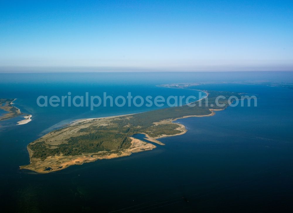 Insel Hiddensee from the bird's eye view: The Vitter lagoon lies between the Baltic islands of Rügen and Hiddensee. The area is home to diverse animal and plant species. It is a unique habitat, in which there are up to 28 natural and landscape parks