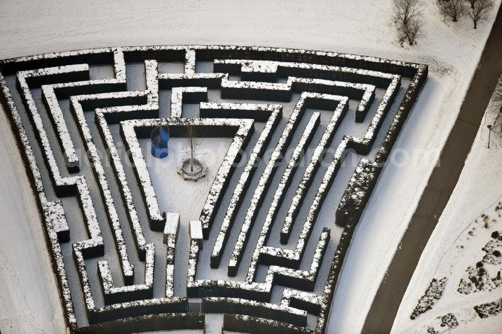 Berlin from the bird's eye view: Wintry Labyrinth area of the Marzahn Recreational Park