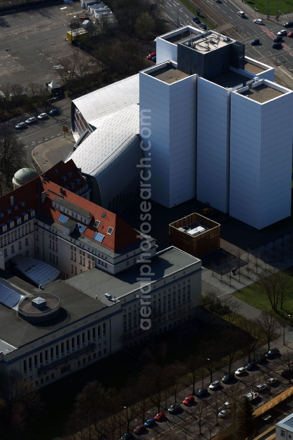 Aerial image Leipzig - Library Building of Deutsche Nationalbibliothek Deutsches Buch- and Schriftmuseum Deutsche Nationalbibliothek on ensemble Deutscher Platz in the district Zentrum-Suedost in Leipzig in the state Saxony