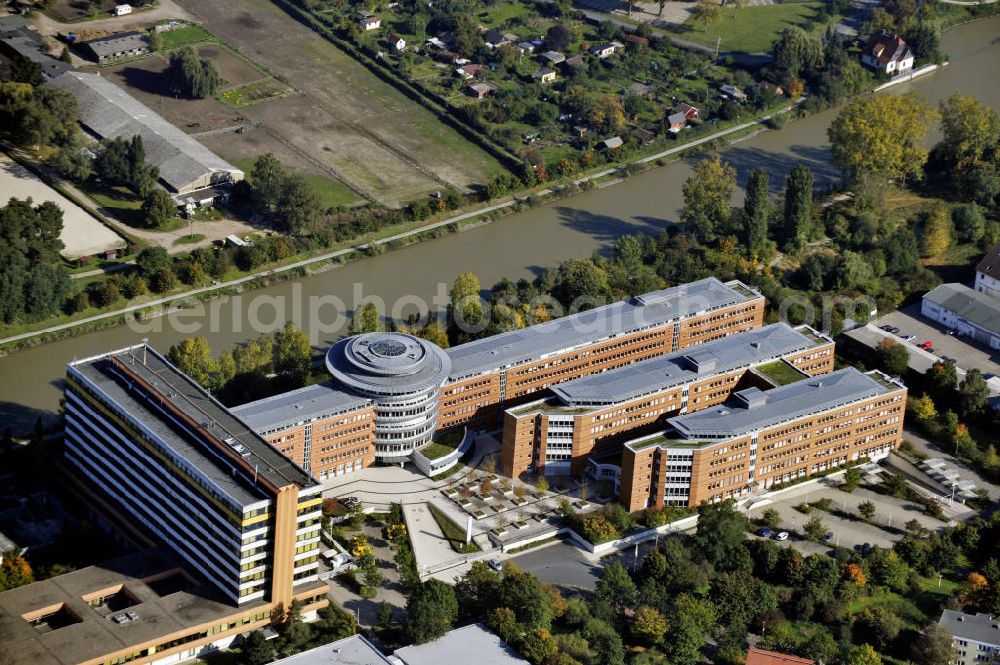 Hannover from the bird's eye view: Das Gebäude der Deutschen Telekom in Hannover in Niedersachsen. The building of The Deutsche Telekom in Hannover in Lower Saxony.