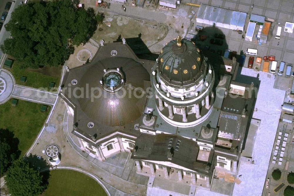 Aerial photograph Berlin - Deutscher Dom auf dem Gendarmenmarkt in Berlin-Mitte