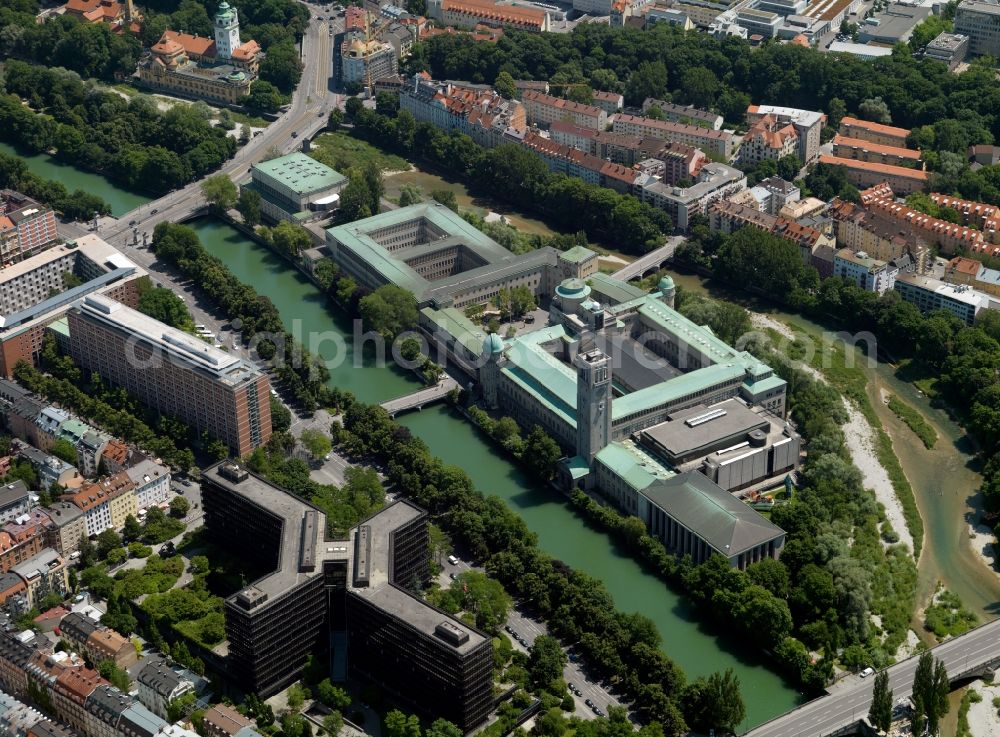 Aerial image München - The German Museum on Museum Island in Munich in Bavaria