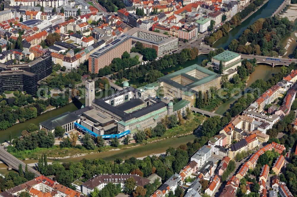 Aerial image München - Building ensemble German Museum on the Museum Island, German Patent Office and DPMA trademark office and European Patent Office EPO in Munich in the state Bavaria