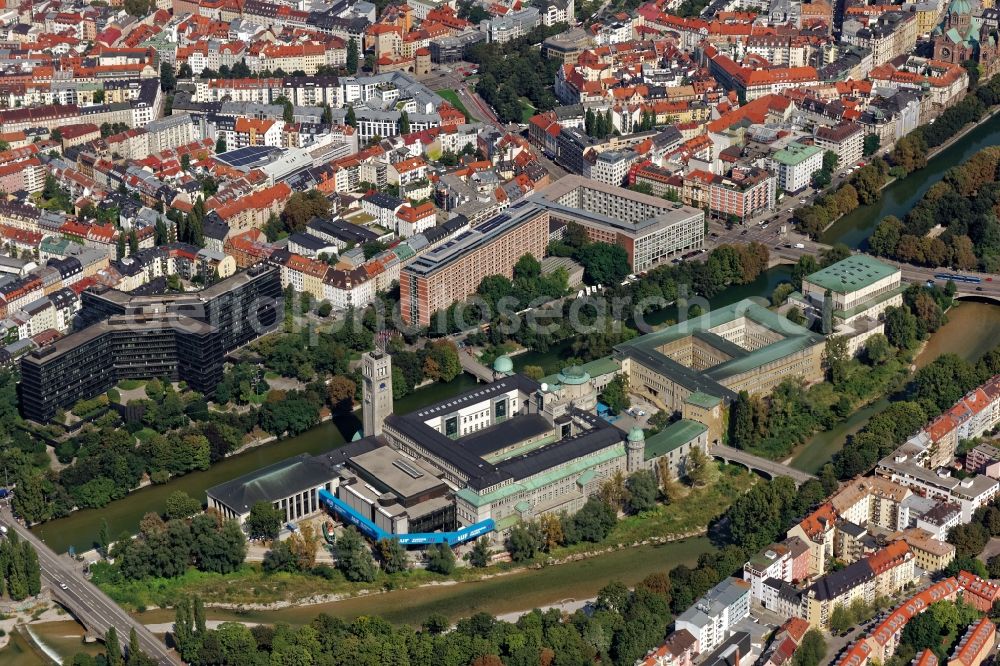 München from above - Building ensemble German Museum on the Museum Island, German Patent Office and DPMA trademark office and European Patent Office EPO in Munich in the state Bavaria