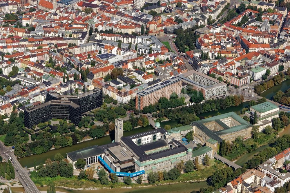 Aerial image München - Building ensemble German Museum on the Museum Island, German Patent Office and DPMA trademark office and European Patent Office EPO in Munich in the state Bavaria