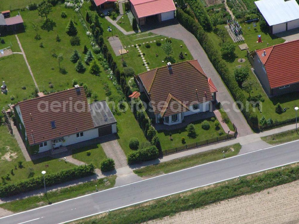 Aerial image Dewitz / Lindethal - Dewitz/Lindethal - Mecklenburg-Vorpommern verschiedene Einfamilienhäuser