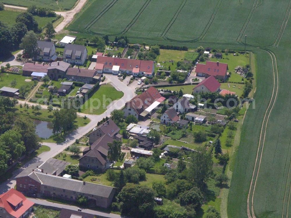 Aerial image Dewitz / Lindethal - Dewitz/Lindethal - Mecklenburg-Vorpommern verschiedene Einfamilienhäuser