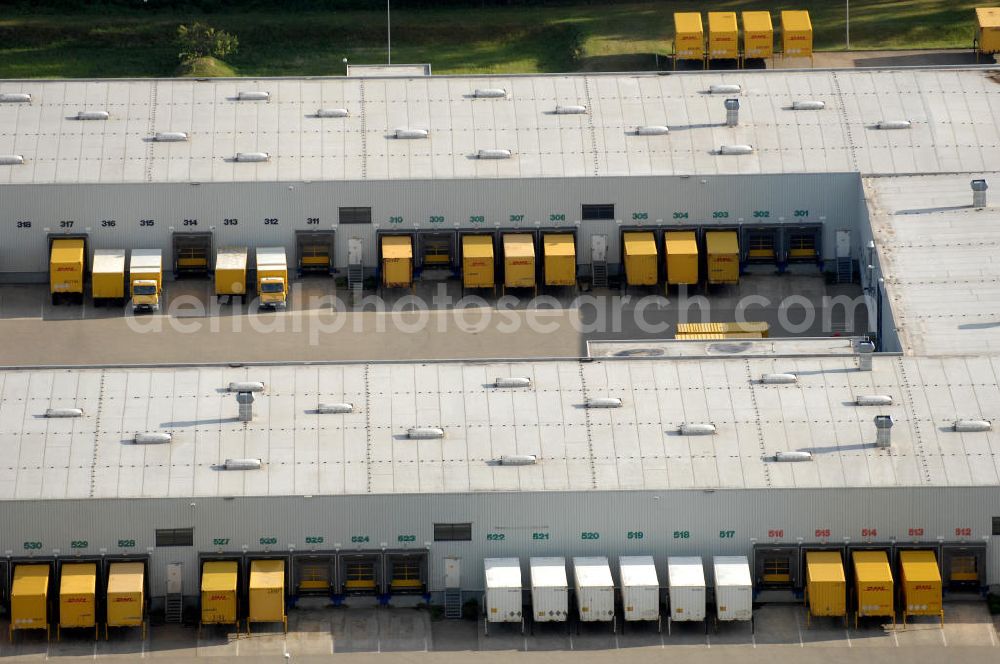 Aerial photograph Neustrelitz - Blick auf das DHL Zentrum der Deutschen Post AG. Kontakt: Deutsche Post AG NL Produktion, NL Produktion Express, Bürgerseeweg 27, 17235 Neustrelitz Tel. +49(0)3981 279-0, Fax +49(0)3981 279-459