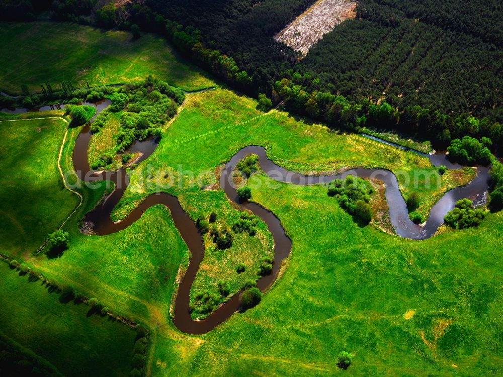 Aerial image Grabow - The old arm of the river Elde near Grabow in the district of Ludwigslust-Parchim in the state of Mecklenburg-Vorpommern. The creek part of the river runs through the landscape in curves and bends. On its riverbank there are meadows and fields